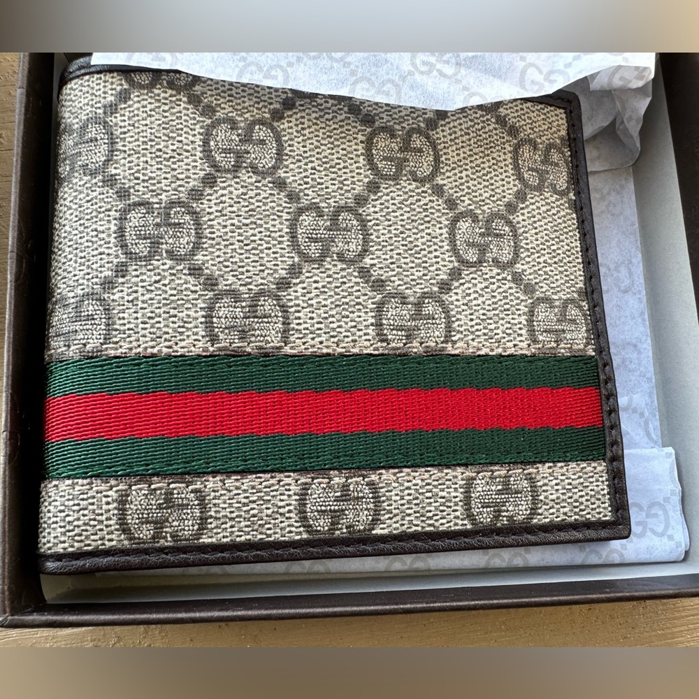 COPY - Gucci Guccissima Beige and Ebony Coated Canvas Wallet with web design New